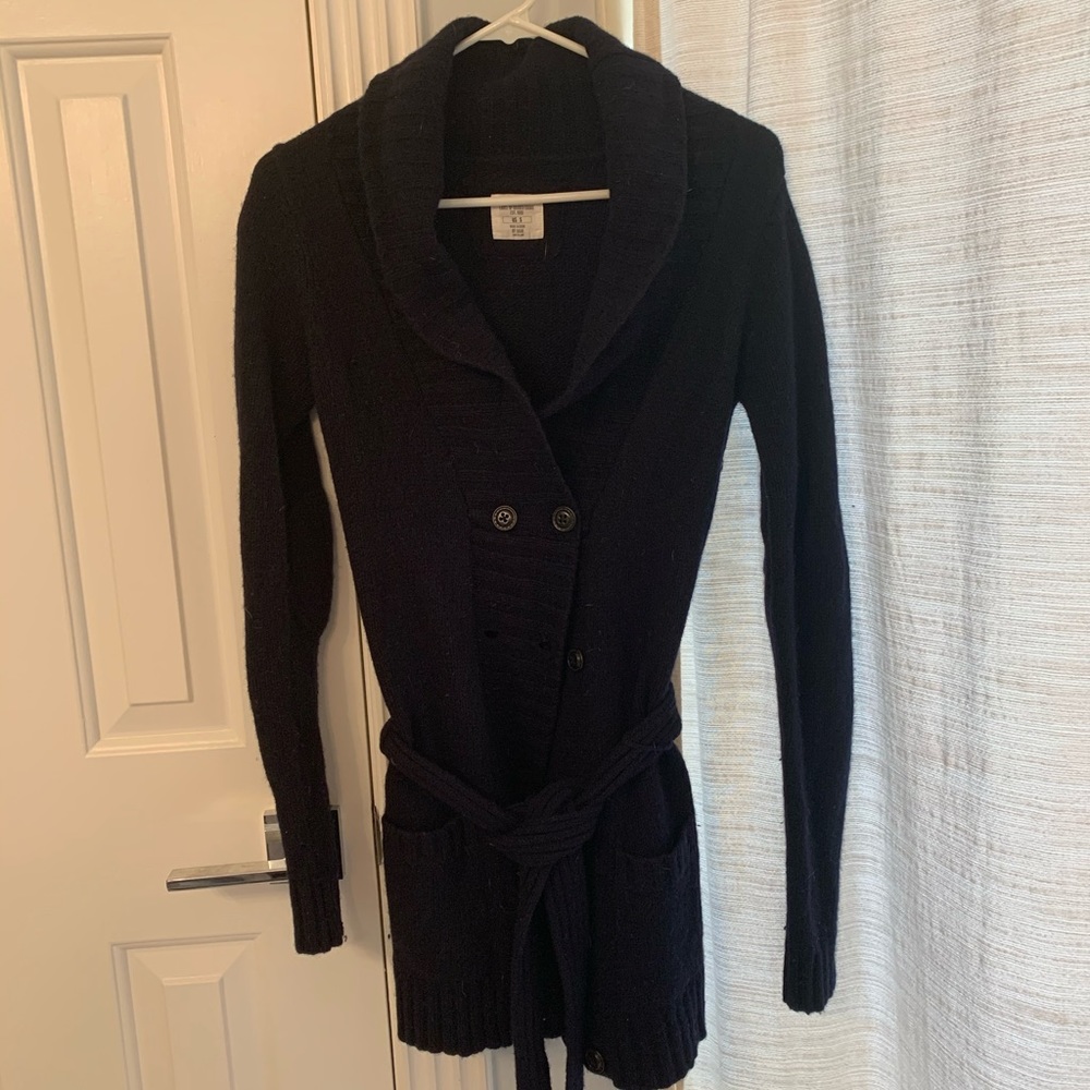 H&M navy blue sweater